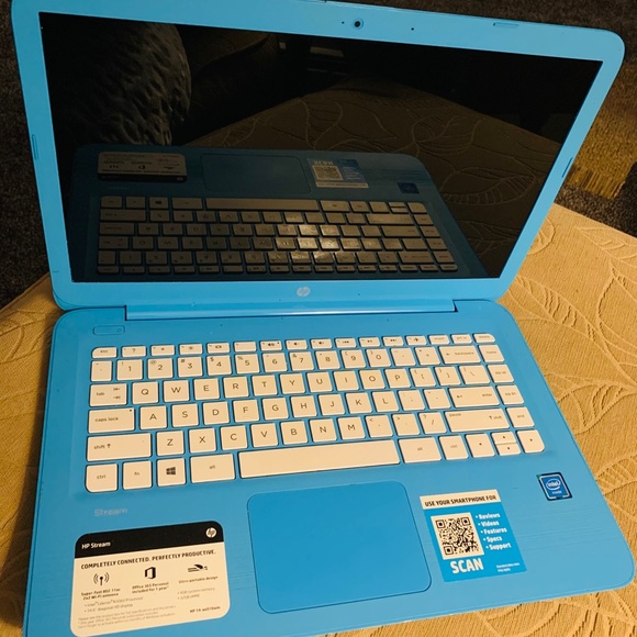 HP Stream Notebook - Picture 2 of 6